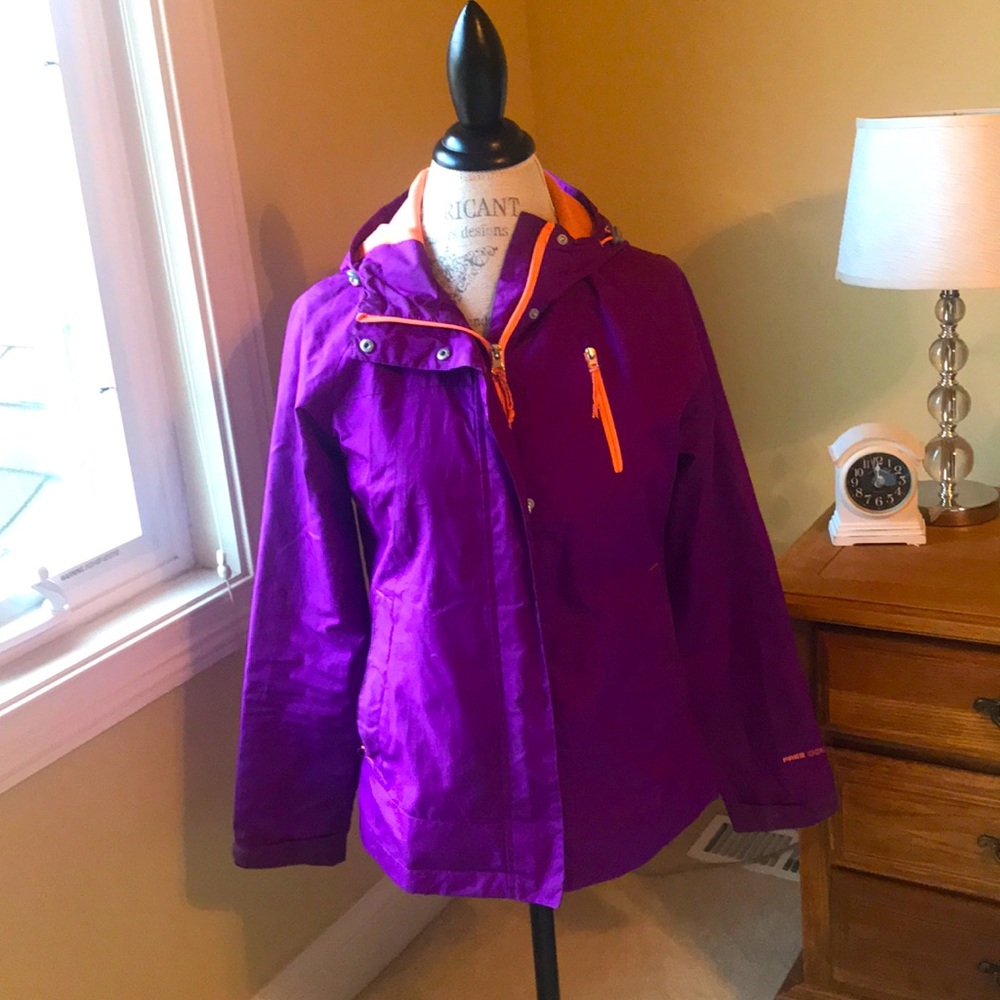 Wind breaker zip-up